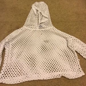 Mesh hooded longsleeved crop top